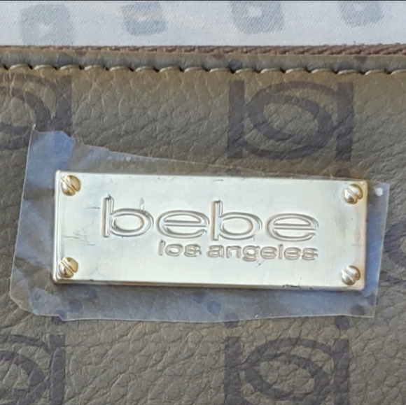 Bebe Logo Alexis NWT Monogram Taupe Brown Zip Around PU Leather Wallet - Picture 6 of 11